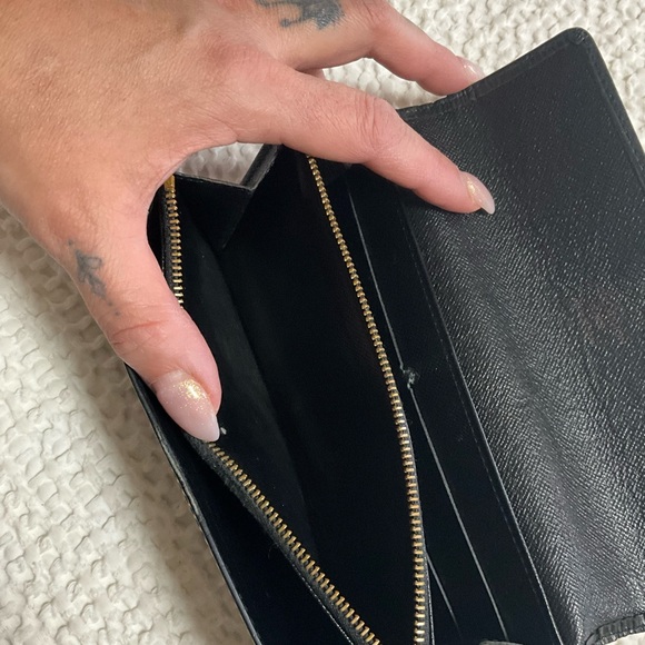 Louis Vuitton Epi Black Wallet